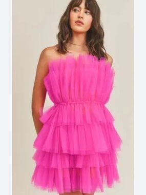 Mable Strapless Tiered Ruffle Mini Dress in Hot Pink